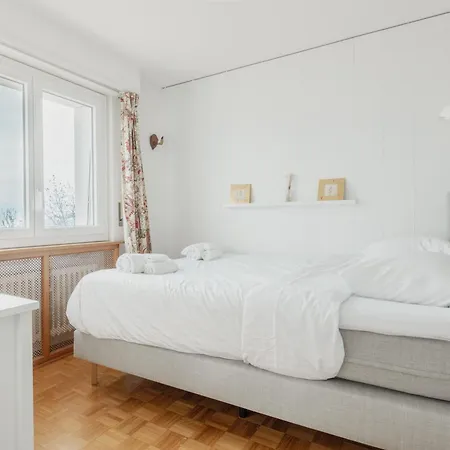 Lejlighed Avec Vue Spectaculaire Sur Les Montagnes Crans-Montana